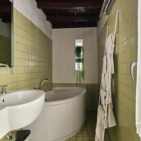 Apartment Vm Siro Comi Pavia