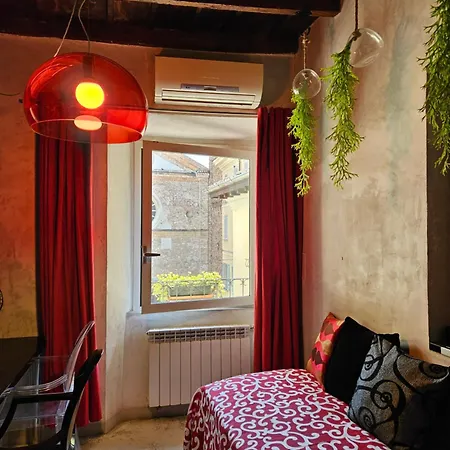 Apartment Vm Siro Comi *